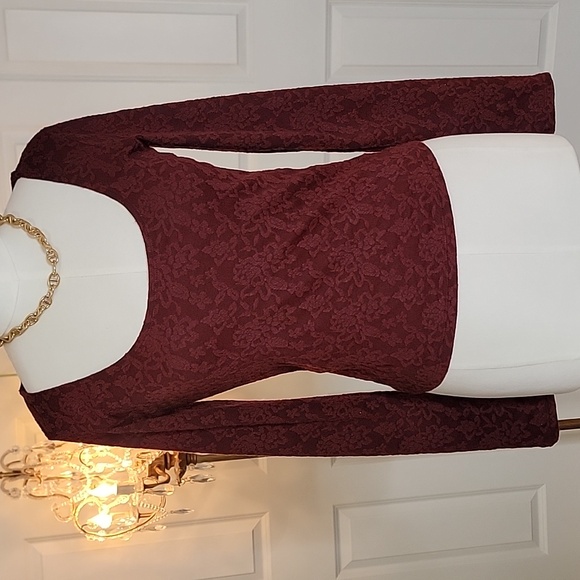 NWT, American Eagle Cropped Stretch Lace Top - Picture 3 of 16